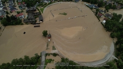 Dramatično u Sloveniji: Bujice nose kuće i automobile (FOTO)