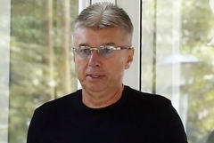 "Šta ću ja više u tim godinama da idem po audicijama" Saša Popović od iduće sezone neće biti voditelj Zvezda Granda