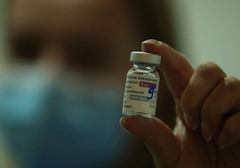 DONACIJA AUSTRIJE U BiH stiže pola miliona doza vakcina AstraZeneka”