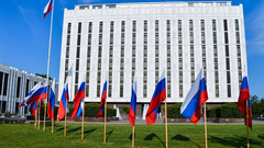 Ruski ambasador: Rusija ne želi da bude „životinja iz džungle koja gazi cvjetnu baštu Zapada“