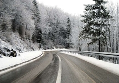 SVI PUTEVI PROHODNI Snijeg na planinskim prevojima do 25 centimetara