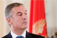 Đukanović: Zaštiti region od malignog uticaja trećih strana