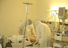 ZARAZA AKTIVNA KOD 34.243 LJUDI Od posljedica korone do sada preminule 1.973 OSOBE
