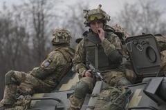 UŽIVO Ukrajina traži nove sankcije ;Rusi: Osvojili smo više gradova i srušili četiri aviona;Zauzeta vojna baza /VIDEO/