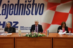 Delegacija EU upozorila HDZ BiH, spominju i bonska ovlaštenja
