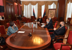 Uskoro i zvanični pregovori: Višković i Mišićeva razgovarali o povećanju plata u julu