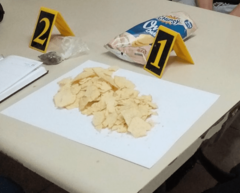 DOMIŠLJATI DILER U PETROVU Drogu sakrio u kesici sa čipsom