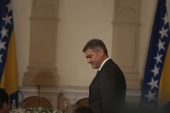 "Mogu me smijeniti jedino kroz procedure" Zvizdić tvrdi da su SDA i SNSD pokušali da trguju njegovom pozicijom