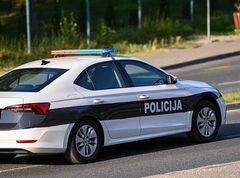 TEŽAK UDES U TUZLI Jedna osoba povrijeđena u sudaru kamiona i automobila