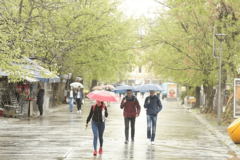 U SUBOTU NAOBLAČENJE Za vikend pad temperature, najviša dnevna do 13 stepeni