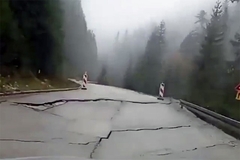 Odronio se glavni put ka Jahorini, počela sanacija