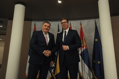 Počeo sastanak Dodika i Vučića