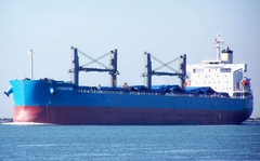 Napad u Crvenom moru: Pogođen tanker sa naftom