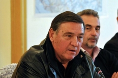 Milutinu Mrkonjiću ljekari se bore za život