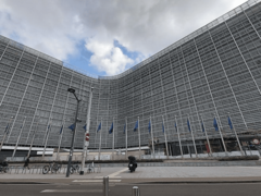 EU: Potrebno vrijeme za izradu potvrde o vakcinaciji