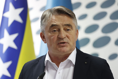 Komšić reagovao na Šmitovu odluku