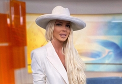 Jelena Karleuša prvi put posle incidenta sa suprugom: Sve se pretvorilo u cirkus! (FOTO)