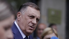 Dodik najavio donošenje "rezolucije o samoopredjeljenju"