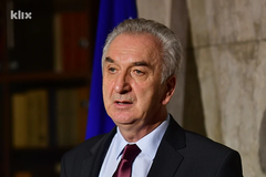Šarović: Opozicija bi se mogla iznenaditi rezultatima na prijevremenim izborima; kada ode vođa i život ide dalje