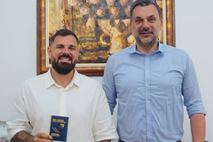 Svjetski putnik Kristijan Iličić dobio diplomatski pasoš BiH