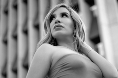 Novo istraživanje: Žene s većim grudima manje varaju i vernije su