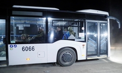 UŽIVO /VIDEO/ RUSI LIKUJU! Kraj u Azovstalu!?; Prvi ranjeni na prijemu u terenskoj bolnici DNR-a;Zarobljenici idu u Novoazovsku;