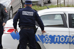 Policajac povrijeđen, napadač na psihijatriji