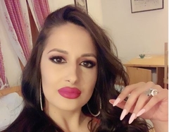 Biznismenu uzela 30.000 evra: Zadrugarki Sandri Čaprić zbog skandala zabranjen i ulaz u Australiju