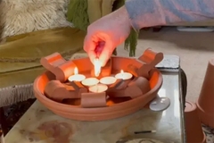 Sami izrađuju grijalice od svijeća i tegli: "Ovo me spasilo" /VIDEO/