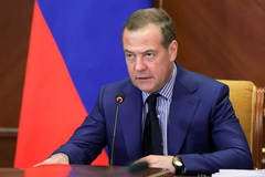 Medvedev: Evropa nikome više nije potrebna