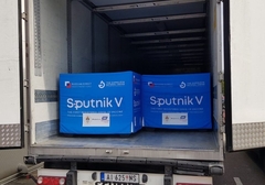 Za nastavak revakcinacije U Srpsku stiglo još 25.000 doza Sputnjika V