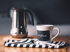 Da li se kafa i čaj računaju u dnevni unos vode