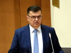 Tegeltija: Donosićemo samo one odluke koje su od interesa za građane