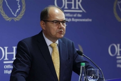 Šmit formirao Vladu FBiH, pogledajte ko su novi ministri