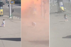Kamere zabilježile trenutak udara ruske granate u Harkovu: Kako je moguće ovo preživjeti? (VIDEO)
