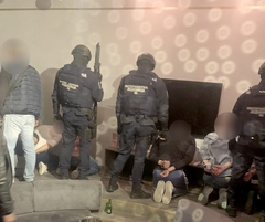 Policija upala na proslavu u apartman na Beogradu, pronađeni narkotici