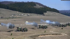 Rat u Ukrajini puni skladišta oružja u Srbiji