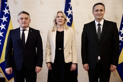 Članovi Predsjedništva BiH položili zakletvu, Cvijanovićeva predsjedavajuća