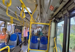 Hitno isključen iz saobraćaja: Pijan VOZIO DJECU autobusom