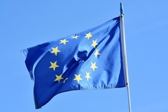 Mediji: EU predložila novi rok za validnost vakcina