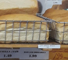 U Americi se prodaje hljeb koji se zove Lepa Brena: Vlasnik pekare otkrio kako je došlo do ove ideje