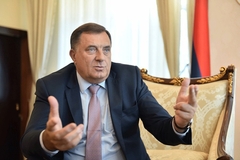 Dodik:Nema nijedne tužbe ni presude protiv mene za zloupotrebu položaja