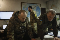 Ukrajinski izvori: Syrsky je dobio dozvolu da koristi rezerve za eliminaciju proboja ruskih oružanih snaga kod Ocheretina