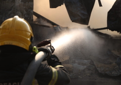 Muškarac (60) nastradao u požaru, kuća izgorjela do temelja