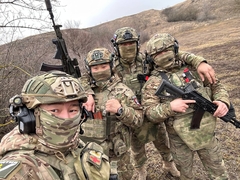 UŽIVO /VIDEO/Centar Bahmuta gori; General AFU Sirski u Bahmutu; Zločin objavili na Tik-Toku; Ruski brifing; Nema bezbjednog puta do Bahmuta; Snimci sa fronta