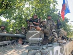 UŽIVO /VIDEO/Kadirov tvrdi Čečenima "vruće" kod Soledara 🎥;Borbe za Marinku; Kod Nikolaeva borbe trajale cijelu noć; Amerika šalje borbene avione?