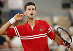 Novak ponovo  u "HOTELU UŽASA": Isplivala i prva fotografija, Đoković UTUČEN /VIDEO + FOTO/