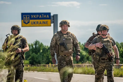 Generalni sekretar NATO-a smatra da Ukrajina mora sama sebi obezbijediti vojnike