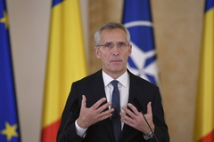 Stoltenberg: NATO ne zaboravlja BiH koja je izložena ruskim prijetnjama