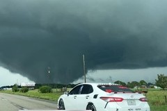 Milioni ljudi bježe s Floride, dignuta vojska. "Zadnji poziv. Morate otići, i to odmah" (FOTO/VIDEO)